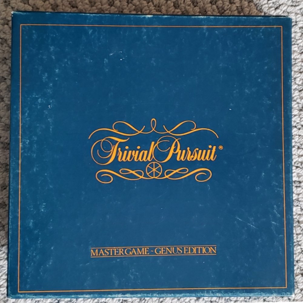 TRIVIAL PURSUIT Vintage Master Game Genus Edition